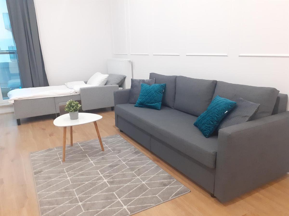 Vista Residence Spire Варшава Екстериор снимка