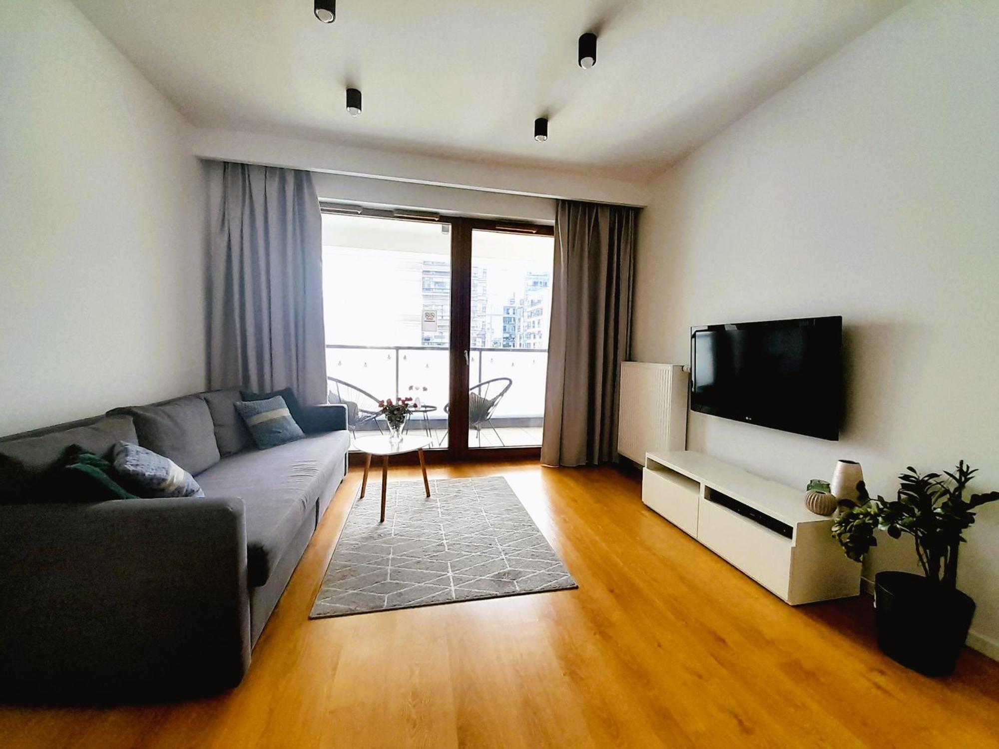 Vista Residence Spire Варшава Екстериор снимка
